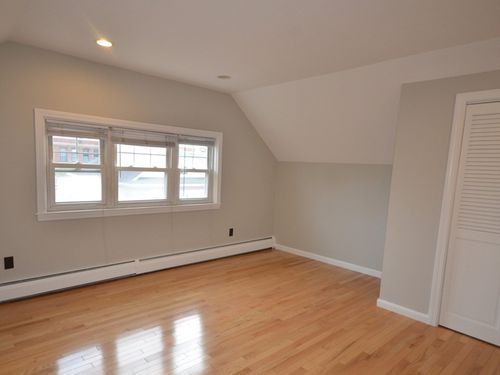 2-20 Benton Rd, Medford, MA, 02155-6016 | Card Image