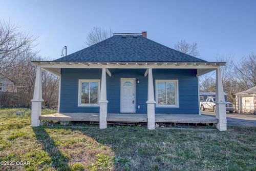 301 W High Street, Alba, MO, 64830 | Card Image