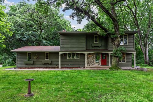 2700 Isle Royale Ct, Burnsville, MN, 55337-3424 | Card Image