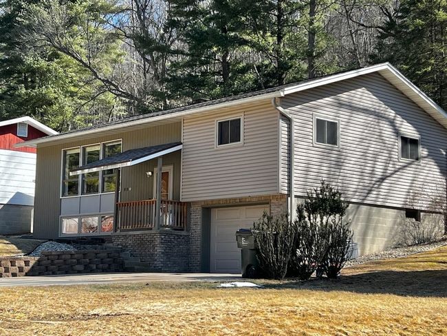 987 Valley View Drive, Home with 3 bedrooms, 2 bathrooms and null parking in RICHLAND CENTER WI | Image 70