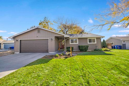 363 Heyburn Ave W, Twin Falls, ID, 83301-4627 | Card Image