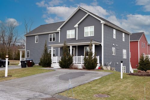 3-3 Old Field Way, Lakeville, MA, 02347-5200 | Card Image