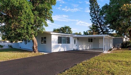 5710 Ne 2nd Ter, Oakland Park, FL, 33334-1704 | Card Image