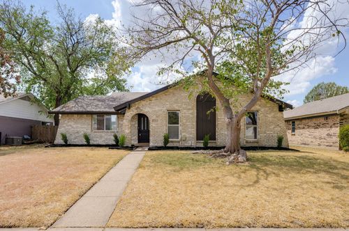 3022 Blueridge Ln, Garland, TX, 75042-4864 | Card Image