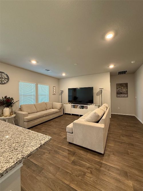 5704 Berriweather Dr, Austin, TX, 78724-5500 | Card Image