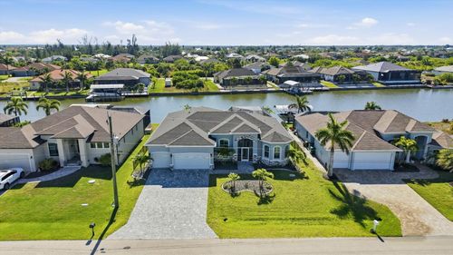 8314 Tracy Cir, PORT CHARLOTTE, FL, 33981-3368 | Card Image