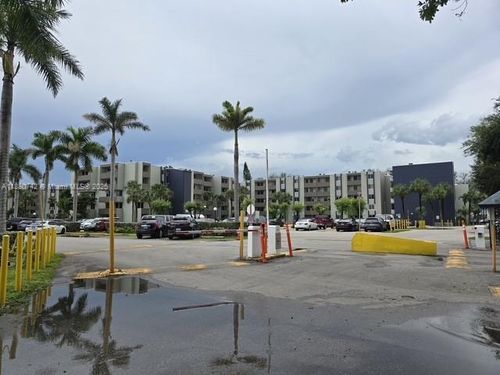 apt-2109-10000 Nw 80th Ct, Hialeah Gardens, FL, 33016-2226 | Card Image