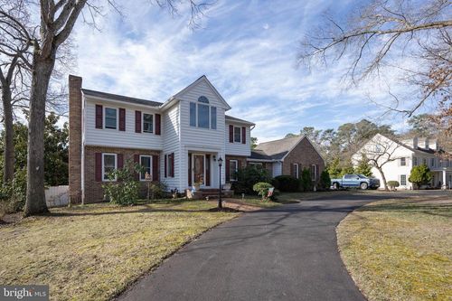 4 Greenleaf Ln, SEAFORD, DE, 19973-8017 | Card Image
