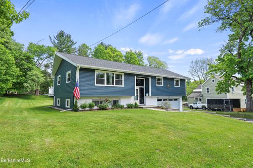 10 Oswald Ave, Pittsfield, MA, 01201 | Card Image