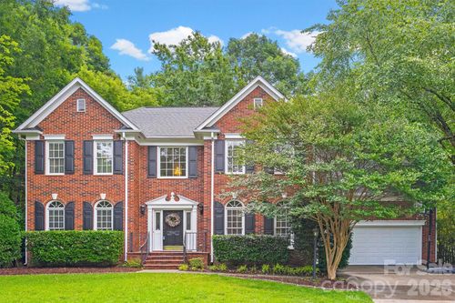 5501 Providence Glen Rd, Charlotte, NC, 28270-3710 | Card Image