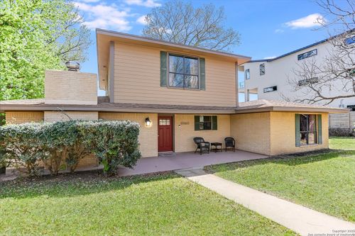 539 Ellen Williams Loop, Kingsland, TX, 78639-4065 | Card Image