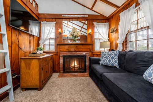 unit-1-110 Glendon Rd, Dennis Port, MA, 02639 | Card Image