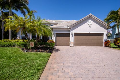 134 Shores Pointe Dr, Jupiter, FL, 33458-3318 | Card Image
