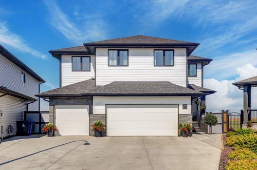 1206 Pacific Circle W, Lethbridge, AB, T1J5V4 | Card Image
