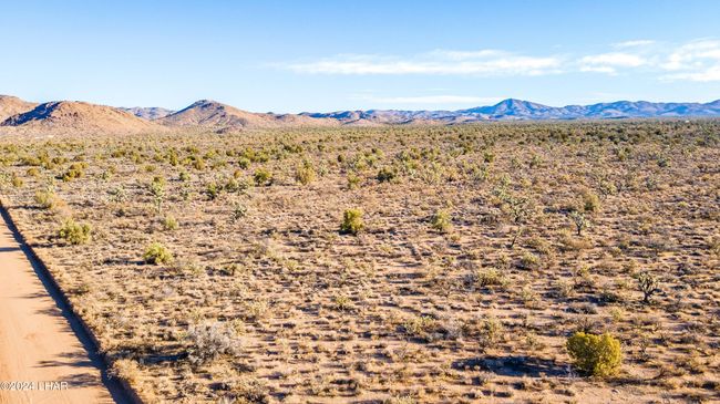 0 Bonanza Rd, Home with 0 bedrooms, 0 bathrooms and null parking in Yucca AZ | Image 27