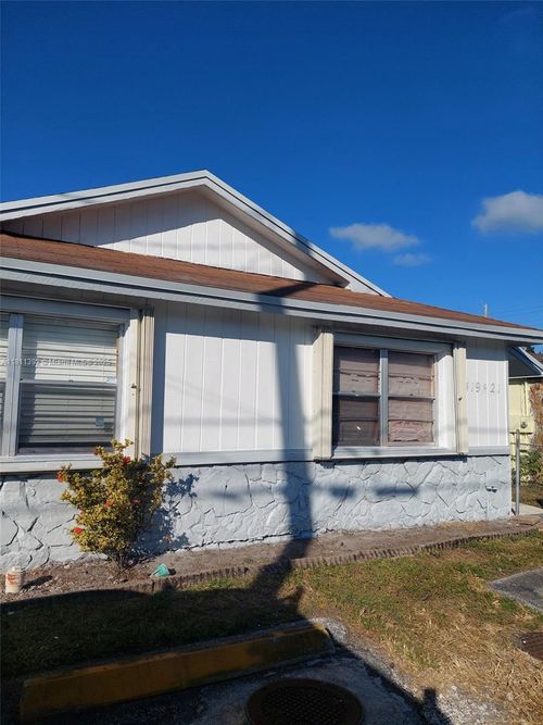 2421-2419 Johnson St, Hollywood, FL, 33020-3922 | Card Image