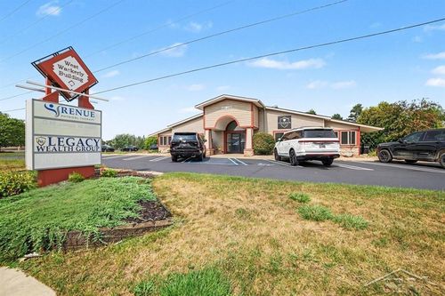 2524 W Wackerly Street, Midland, MI, 48640 | Card Image