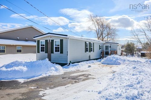 416 Pictou Rd, Valley, NS, B2N2T7 | Card Image