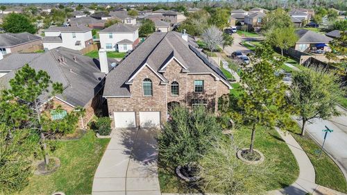 9602 Emerald Lakes Dr, Rosharon, TX, 77583-3292 | Card Image