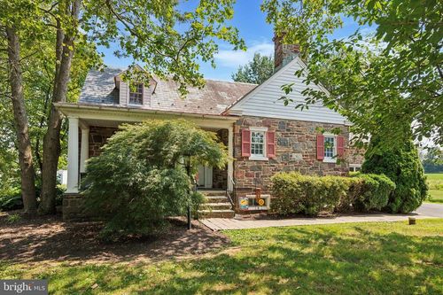 423 Deep Run Rd, PERKASIE, PA, 18944-4258 | Card Image
