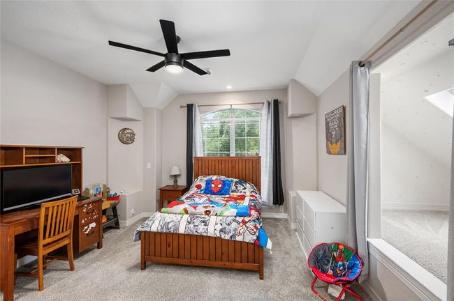 29518 Timber Trail St, House other with 5 bedrooms, 4 bathrooms and 2 parking in Spring TX | Image 38