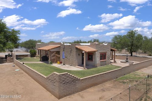 5216 W Arivaca Rd, Amado, AZ, 85645-0157 | Card Image