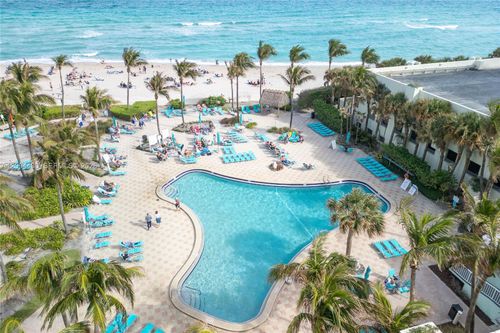 5k-3801 S Ocean Dr, Hollywood, FL, 33019-2903 | Card Image