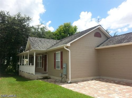 437 Leawood Cir, NAPLES, FL, 34104-4164 | Card Image
