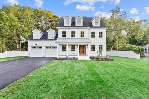 31 High Ridge Rd, Fairfield, CT, 06825-2531 | Card Image