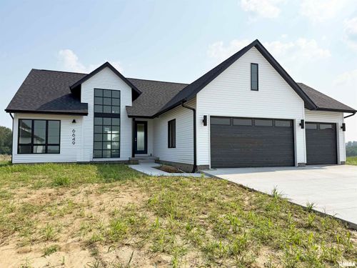 6649 Meghan Ave, Bettendorf, IA, 52722-6446 | Card Image