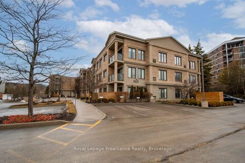 212-869 Clonsilla Ave, Peterborough, ON, K9J0B7 | Card Image