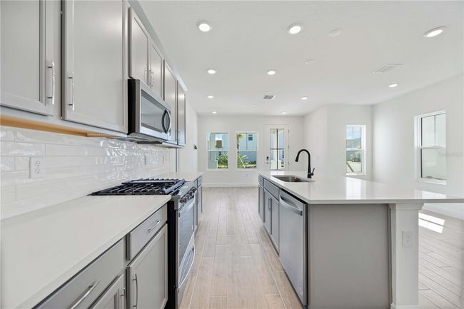 172 Eagleston Ln, House other with 3 bedrooms, 3 bathrooms and null parking in LAKEWOOD RCH FL | Image 18