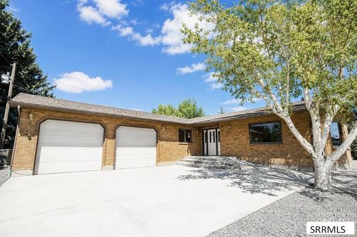376 S 1100 E, Jerome, ID, 83338-6858 | Card Image