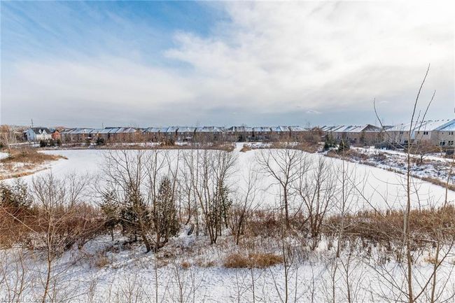 221 - 640 Sauve St, House attached with 2 bedrooms, 2 bathrooms and 1 parking in Milton ON | Image 32