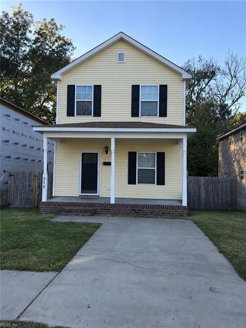 315 Pinehurst Dr, Suffolk, VA, 23434 | Card Image