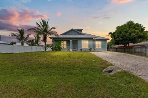 3164 Se Orange Tree Pl, Stuart, FL, 34997-8552 | Card Image
