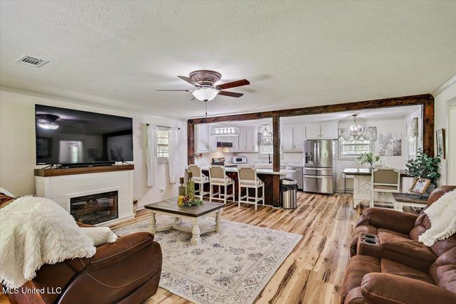 08-3341 Simpson Hwy 13 | Image 11