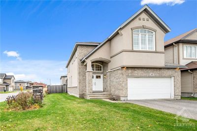 243 Balikun Hts, House other with 4 bedrooms, 3 bathrooms and 6 parking in Stittsville ON | Image 1