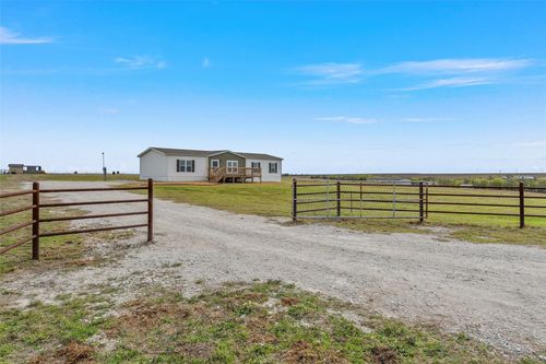 188 Hcr 3215, Penelope, TX, 76676-3115 | Card Image
