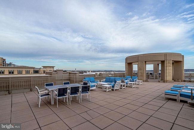 UNIT-851 - 3650 S Glebe Rd, Condo with 2 bedrooms, 2 bathrooms and null parking in ARLINGTON VA | Image 44