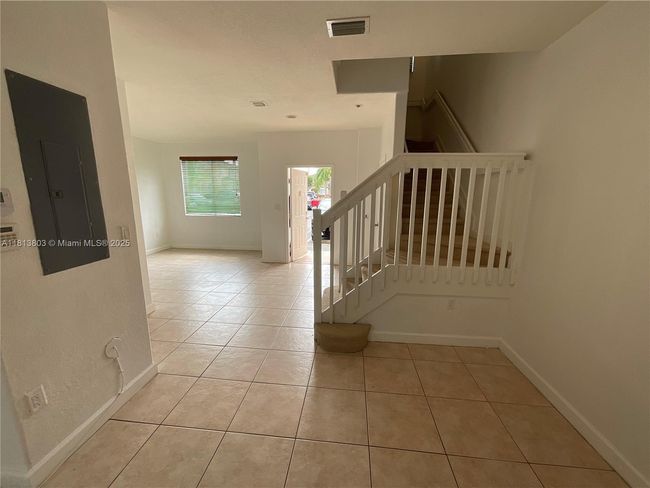 APT-104 - 7301 Nw 174 Th Ter, Townhouse with 3 bedrooms, 3 bathrooms and null parking in Hialeah FL | Image 11
