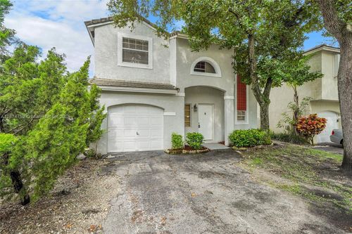 815 Nw 98th Ave, Plantation, FL, 33324-6128 | Card Image