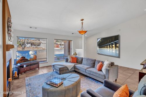 30 Rock Top Rd, Sedona, AZ, 86351-8962 | Card Image