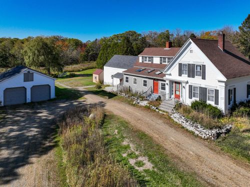 24 Turnpike Road, Searsport, ME, 04974 | Card Image
