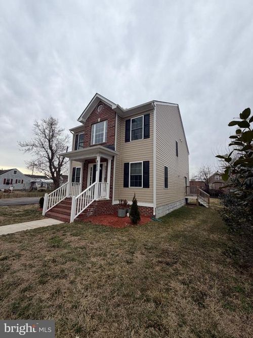 8528 Engleside St, ALEXANDRIA, VA, 22309-1702 | Card Image