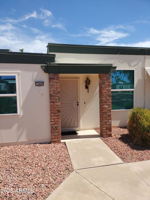 13442 N Emberwood Dr, Sun City, AZ, 85351-2823 | Card Image