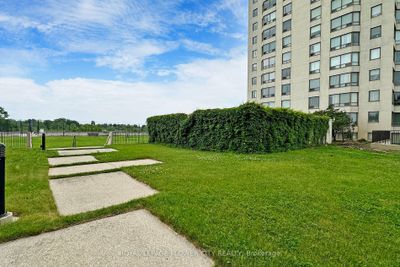 1118 - 3 Greystone Walk Dr, Condo with 2 bedrooms, 1 bathrooms and 1 parking in Scarborough ON | Image 3