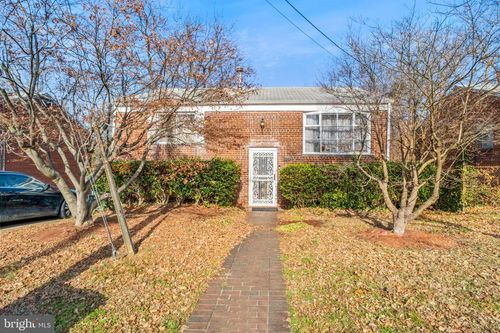 3028 P St Se, WASHINGTON, DC, 20020-3627 | Card Image