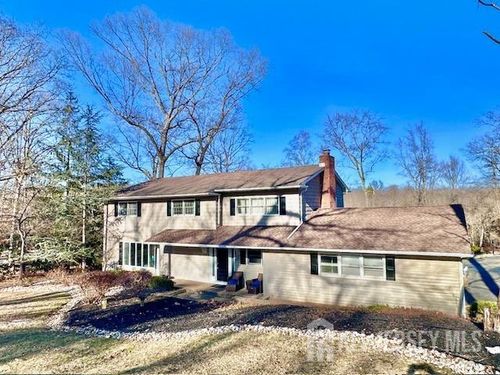 12 Warren Dr, Marlboro, NJ, 07746-2010 | Card Image