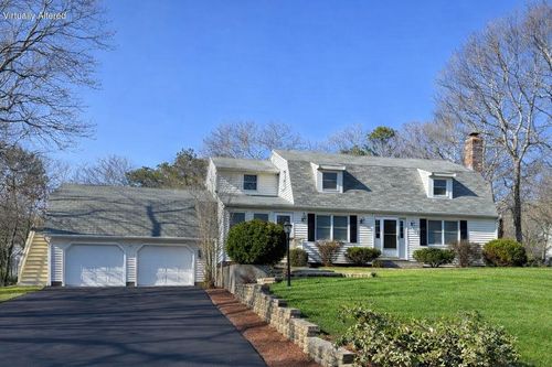17 Andrew Rd, Sagamore Beach, MA, 02562-2453 | Card Image